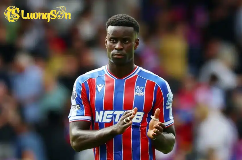 Marc Guehi kiên quyết giữ ý định gia nhập Liverpool trong tương lai